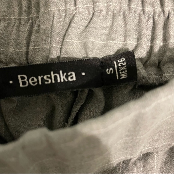 Bershka Ankle Trousers - Picture 4 of 5